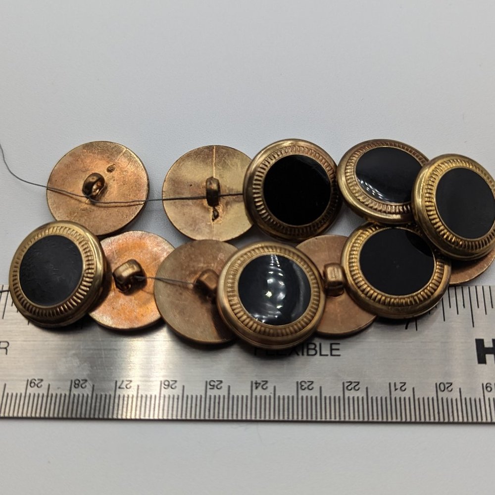 BUTTONS Round Flattop Black with Gold Border 1" (12)